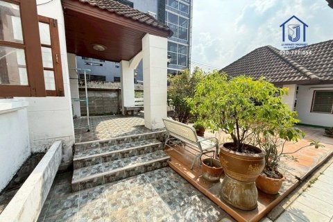 Дом в Нонтхабури, Таиланд с 6 спальнями  № 167320 - фото 3