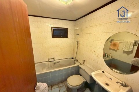 Дом в Нонтхабури, Таиланд с 6 спальнями  № 167320 - фото 8