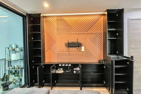 Condo in Bangkok, Thailand, 2 bedrooms  № 116448 - photo 5