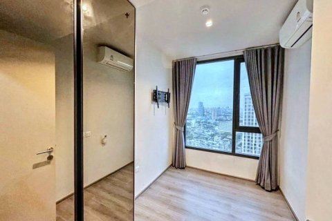 Condo in Bangkok, Thailand, 2 bedrooms  № 116448 - photo 7