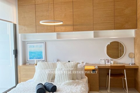 Villa in Bang Tao, Thailand 3 bedrooms № 179641 - photo 9