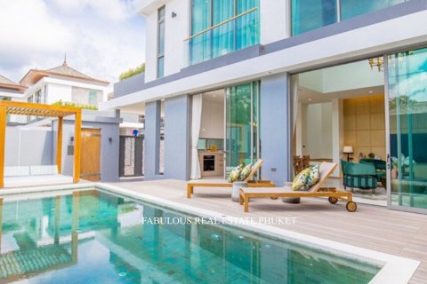 Villa in Bang Tao, Thailand 4 bedrooms № 179637