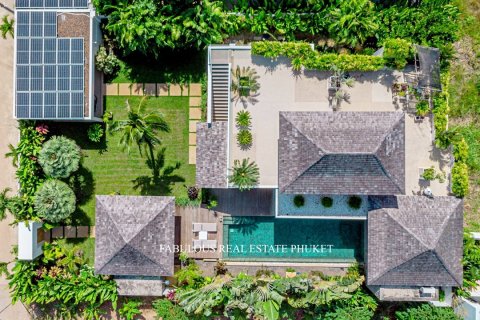 Villa in Bang Tao, Thailand 4 bedrooms № 179640