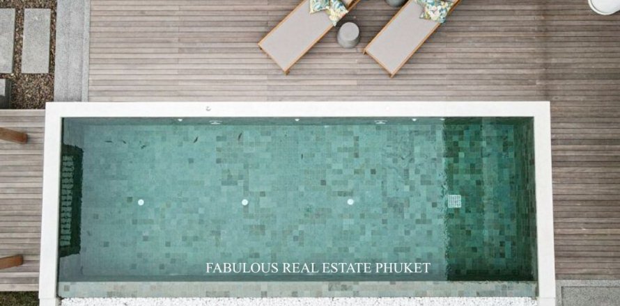 Villa in Bang Tao, Thailand 3 bedrooms № 179638