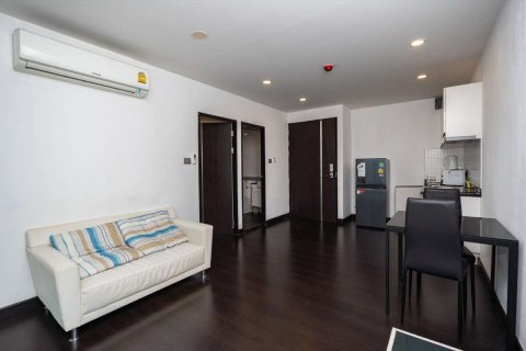 Condo à Chiang Mai, Thaïlande, 1 chambre  № 205532