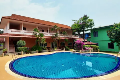 Отель в Клаенге, Таиланд  № 141840 - фото 3