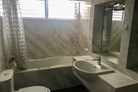 Condo à Watthana, Bangkok, Thaïlande, 3 chambres № 160800 - photo 19