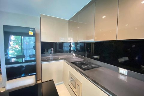 Condo in Watthana, Bangkok, Thailand, 2 bedrooms № 160801 - photo 2