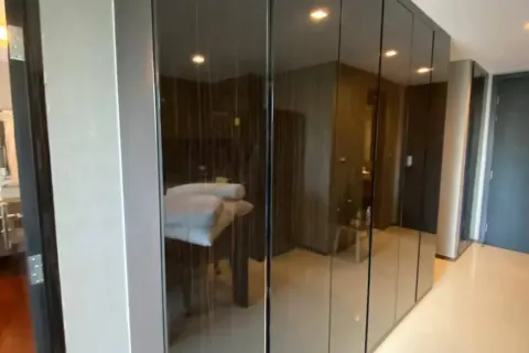 Condo in Watthana, Bangkok, Thailand, 2 bedrooms № 160801 - photo 9