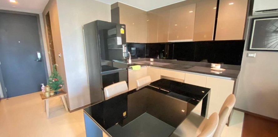 Condo in Watthana, Bangkok, Thailand, 2 bedrooms № 160801