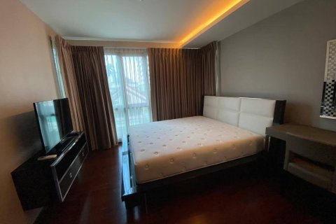 Condo in Watthana, Bangkok, Thailand, 2 bedrooms № 160801 - photo 6