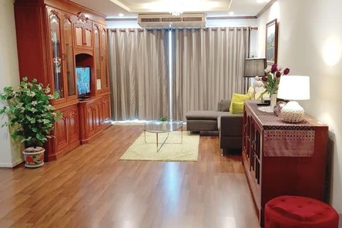 Condo in Bang Na, Bangkok, Thailand, 2 bedrooms  № 160804 - photo 1