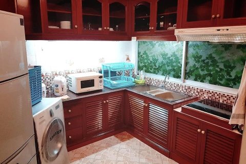 Condo in Bang Na, Bangkok, Thailand, 2 bedrooms  № 160804 - photo 5