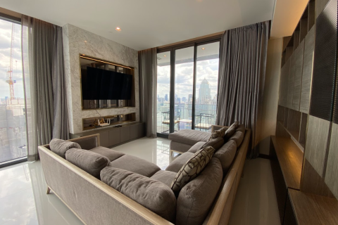 Condo à Khlong Toei, Bangkok, Thaïlande, 3 chambres  № 148055