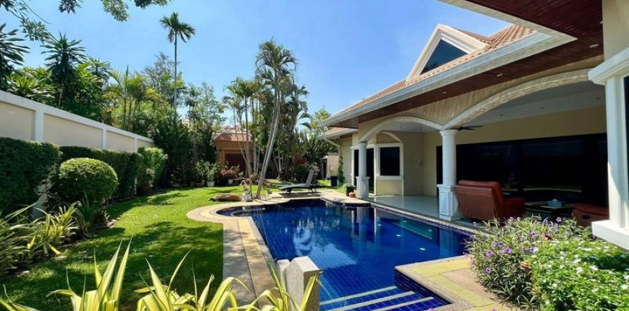 Villa in Pattaya, Thailand 3 Schlafzimmer № 214111