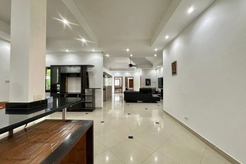 Villa in Pattaya, Thailand 3 Schlafzimmer № 214111 - Foto 8