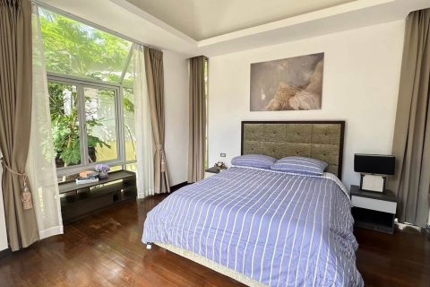 Villa in Pattaya, Thailand 4 Schlafzimmer № 214145 - Foto 7
