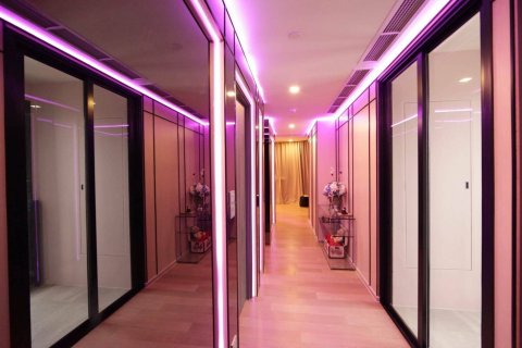 Condominio de 3 dormitorios en Bangkok, Tailandia № 233628 - foto 13