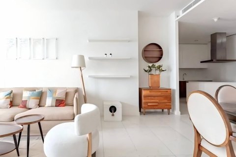 Condominio de 2 dormitorios en Bangkok, Tailandia № 233626 - foto 3