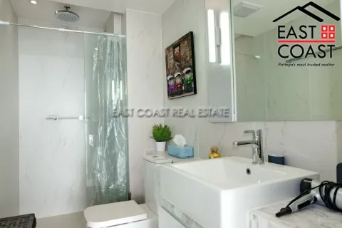 Condominio de 1 dormitorio en Pattaya, Tailandia № 213705 - foto 8