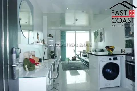 Condominio de 1 dormitorio en Pattaya, Tailandia № 213705 - foto 2