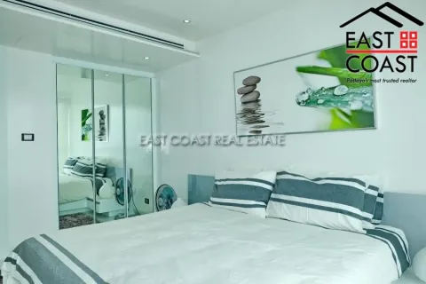 Condominio de 1 dormitorio en Pattaya, Tailandia № 213705 - foto 10