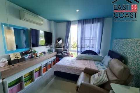 Condominio de 2 dormitorios en Jomtien Beach, Pattaya, Tailandia № 213707 - foto 6