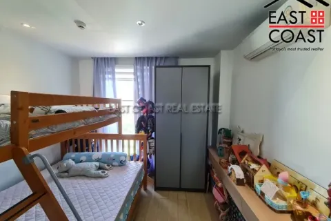 Condominio de 2 dormitorios en Jomtien Beach, Pattaya, Tailandia № 213707 - foto 10