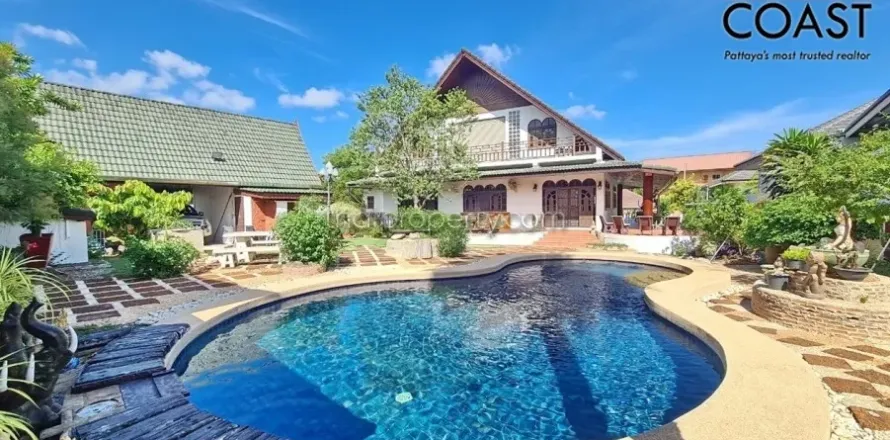 Casa de 7 dormitorios en Pattaya, Tailandia № 213706