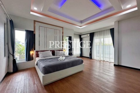 บ้านในพัทยา, ประเทศไทย 4 ห้องนอน № 198243 - รูปถ่าย 22