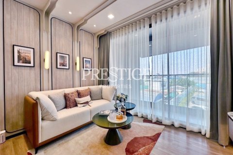 Condo in Pattaya, Thailand, 1 bedroom № 198249 - photo 2