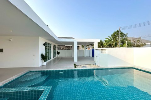 Chalet de 3 dormitorios en Hua Hin, Tailandia № 169887 - foto 7