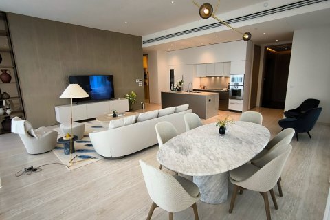 Condo in Bangkok, Thailand, 2 bedrooms  № 169886