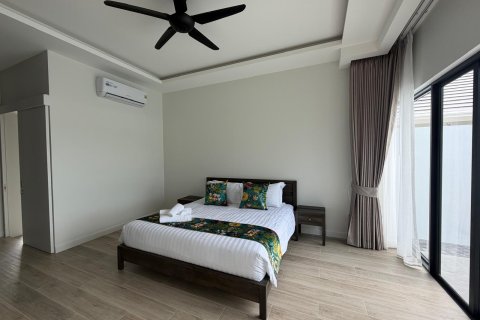Villa in Hua Hin, Thailand 3 bedrooms № 169891 - photo 9