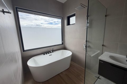 Villa in Hua Hin, Thailand 3 bedrooms № 169891 - photo 11