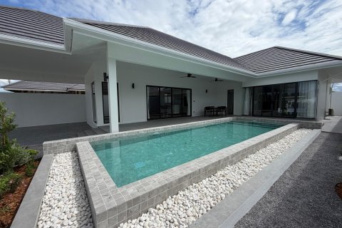 Villa in Hua Hin, Thailand 3 bedrooms № 169891 - photo 15