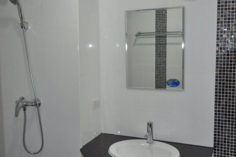 Studio in the Condo on Jomtien Beach, Pattaya, Thailand № 204289
