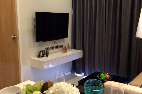 Condo in Pattaya, Thailand, 1 bedroom № 204291 - photo 3