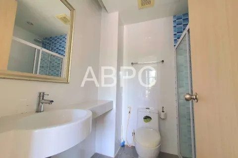 Condominio de 1 dormitorio en Jomtien Beach, Pattaya, Tailandia № 211929 - foto 3