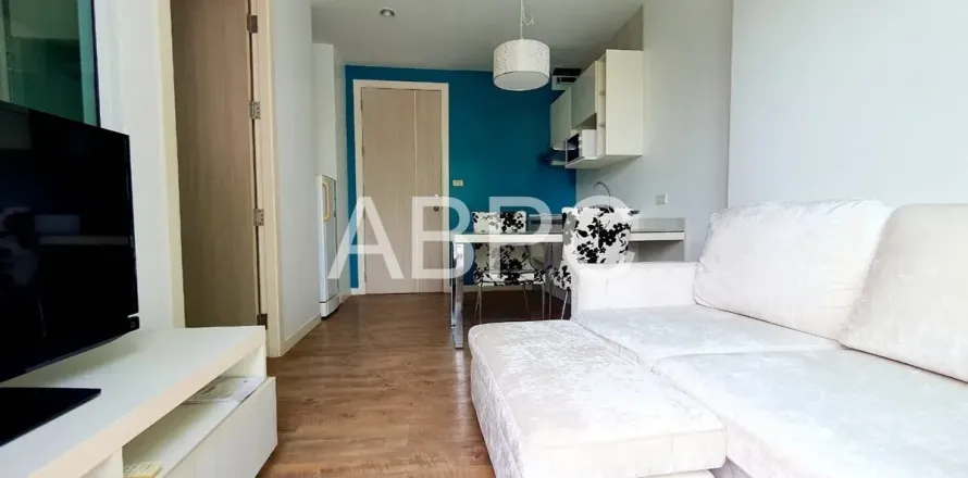 Condominio de 1 dormitorio en Jomtien Beach, Pattaya, Tailandia № 211929