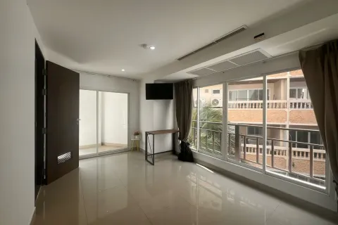 Estudio en el condominio en Pattaya, Tailandia № 211930 - foto 12