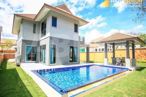Maison à Pattaya, Thaïlande 4 chambres № 211931