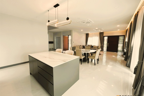 Condo à Bangkok, Thaïlande, 4 chambres № 190146 - photo 7