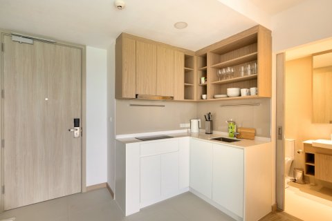Condo in Phuket, Thailand, 2 bedrooms  № 147741 - photo 2