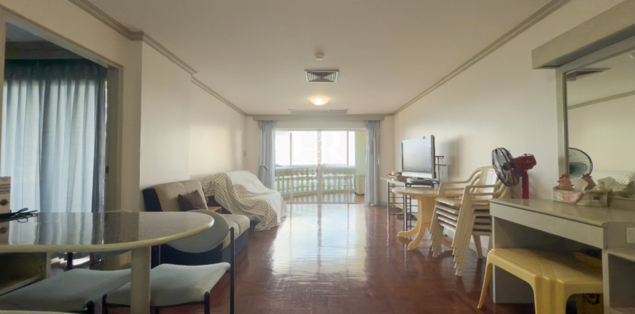 Studio in the Condo in Pattaya, Thailand  № 147740