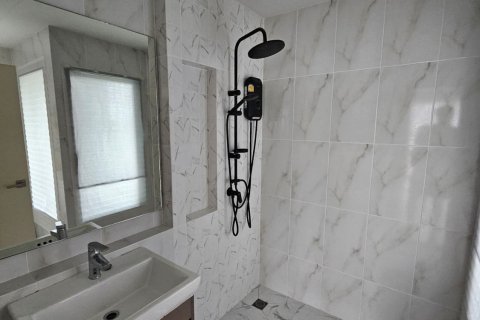 Таунхаус в Правете, Бангкок, Таиланд с 3 спальнями  № 147739 - фото 14