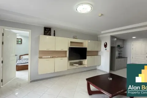 Condominio de 1 dormitorio en Pattaya, Tailandia № 211209 - foto 2