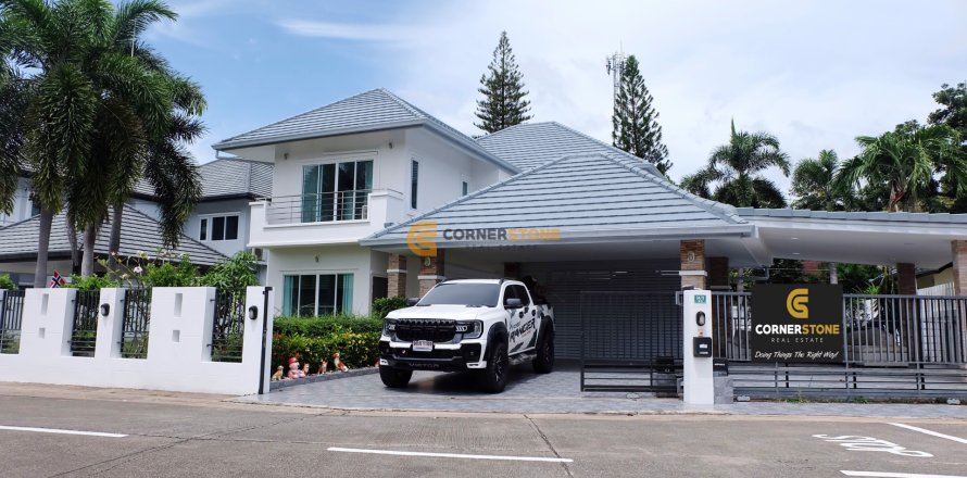 Studio in Pattaya, Thailand № 144486