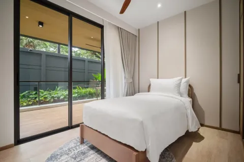 Condo à Bang Tao, Thaïlande, 3 chambres  № 144482 - photo 10