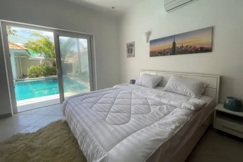 Villa in Pattaya, Thailand 12 bedrooms № 161040 - photo 29